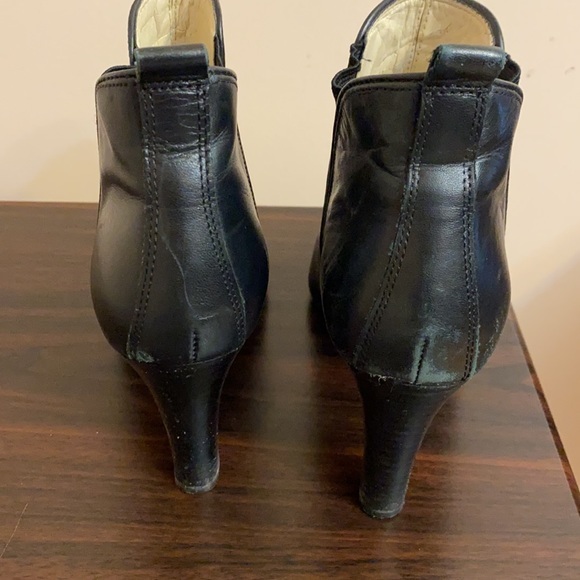 Jones New York Leather Booties Size 8 - Picture 10 of 15